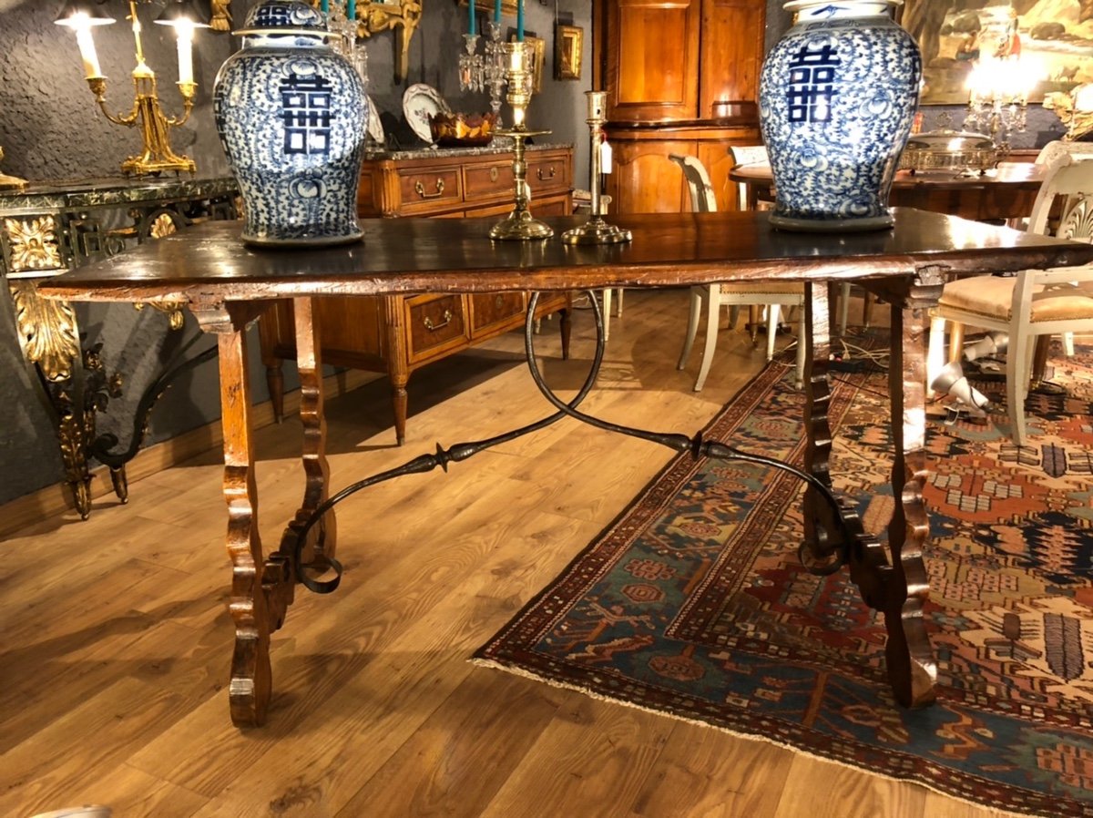 Table Rectangulaire En Noyer époque XVII Eme Siècle -photo-2