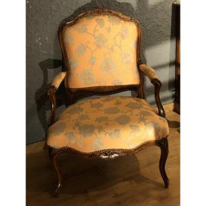 Louis Delanois ( 1731-1792) Fauteuil à La Reine époque Louis XV