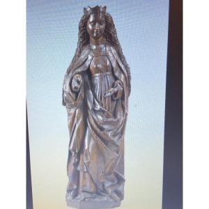 Elisabeth de Hongrie , statue en chêne XVI eme siècle 