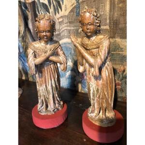 Pair Of Worshiping Angels In Carved Oak XVII Eme Century
