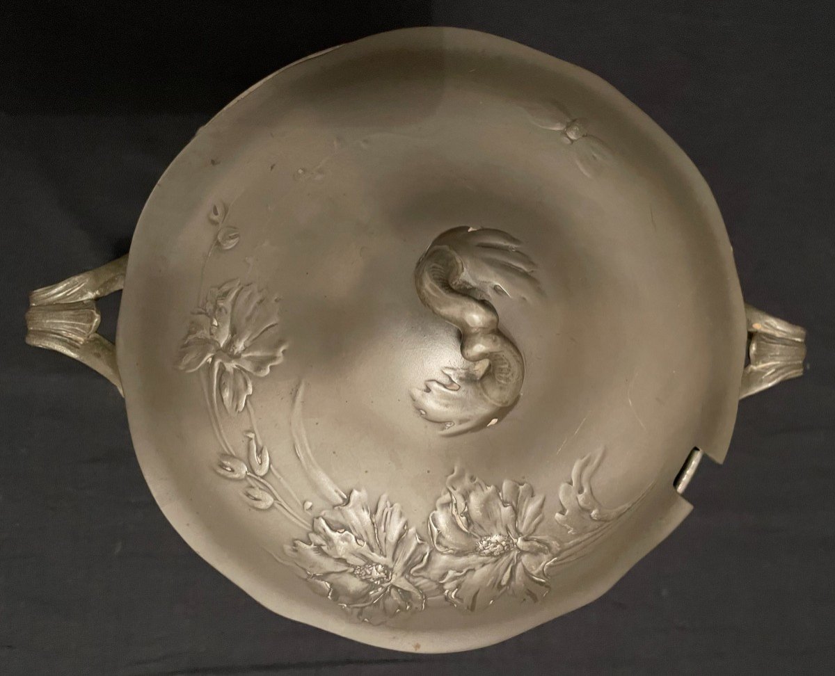 Art Nouveau Pewter Tureen And Its Display By Kayserzinn Circa 1900-photo-1
