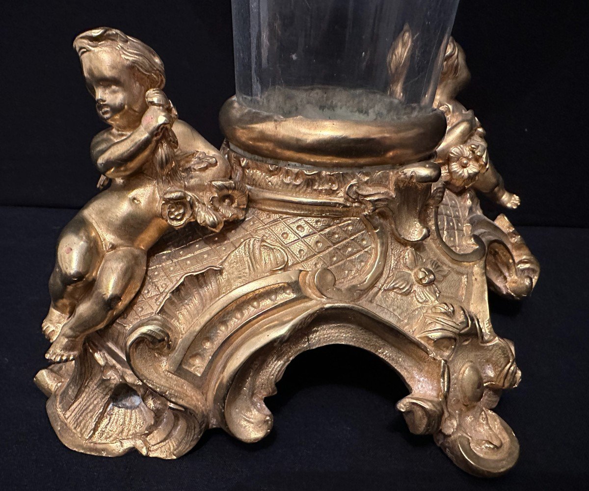 Vase Cornet Cristal Et Bronze Doré Aux Amours Fin XIXème-photo-1
