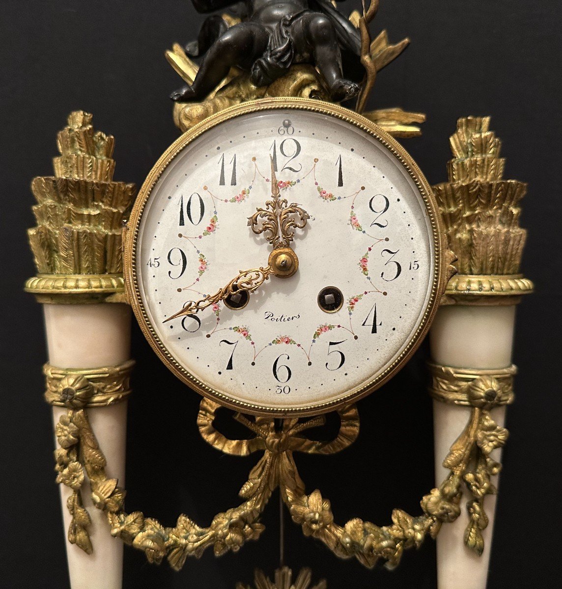 Louis XVI Style Mantel Clock With Love Bronze And Marble Late Nineteenth Century-photo-1