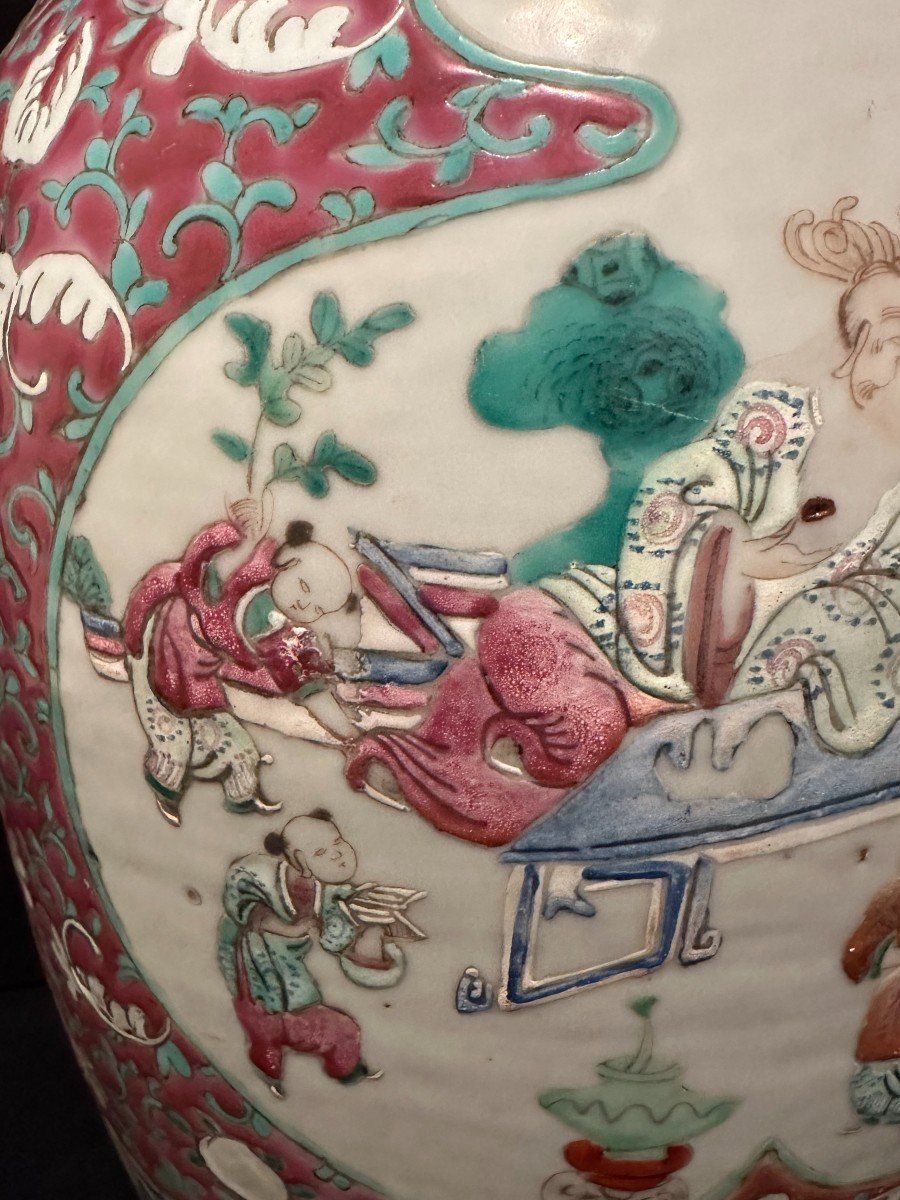 Chine Canton Vase En Porcelaine Aux Dignitaires Fin XIXème-photo-3