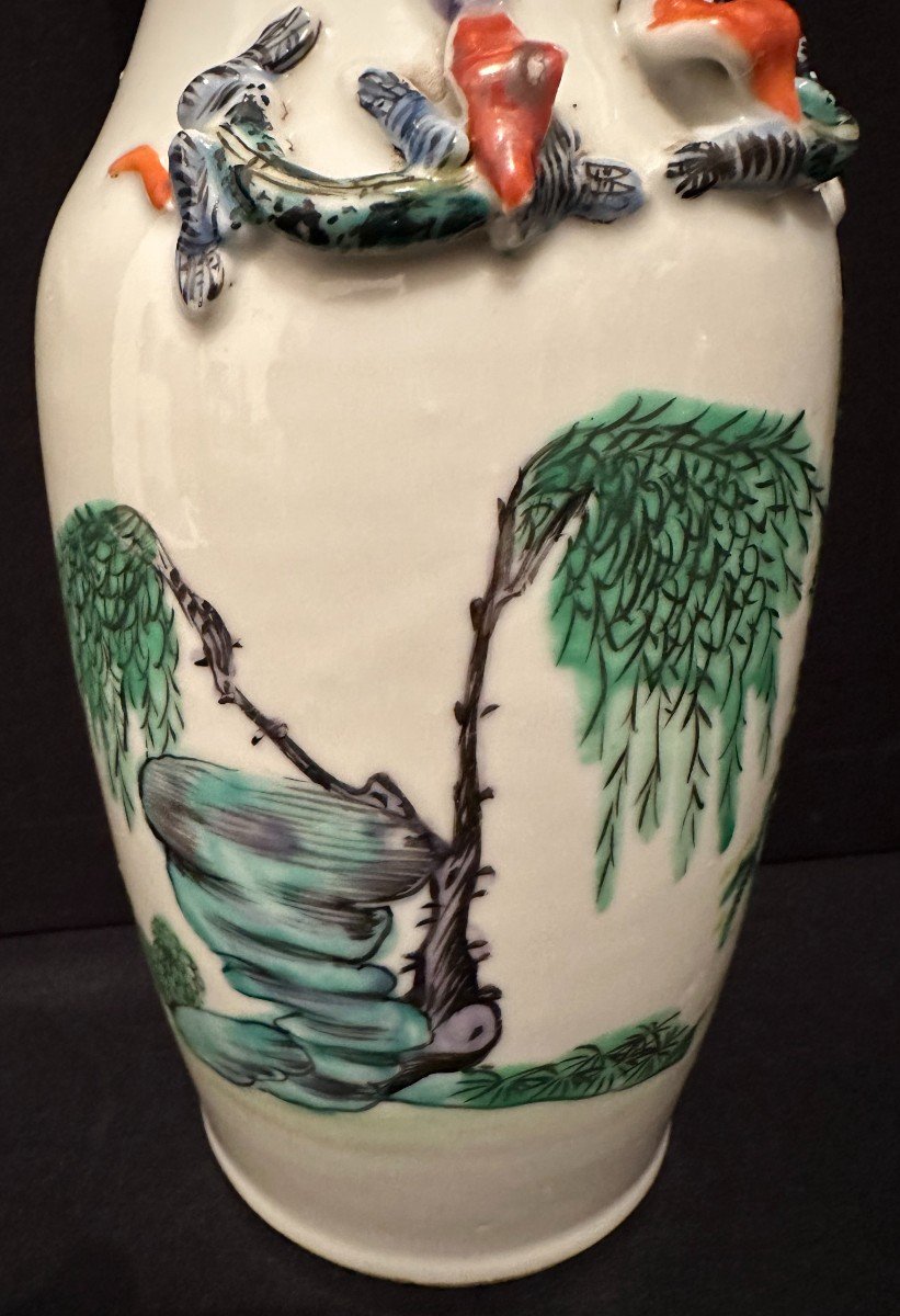 China Pair Of Porcelain Vases Decorated With Dignitaries Late 19th Century-photo-4