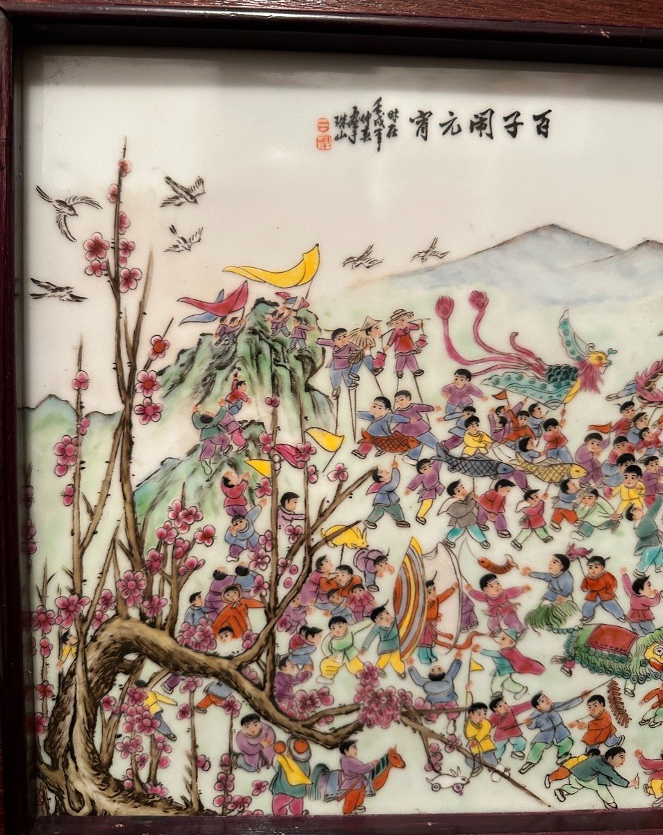 China Large Porcelain Plate Decorated In Polychrome Enamels With The Hundred Children Theme-photo-3