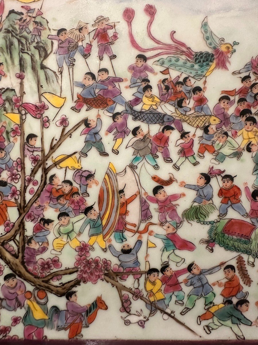 China Large Porcelain Plate Decorated In Polychrome Enamels With The Hundred Children Theme-photo-6