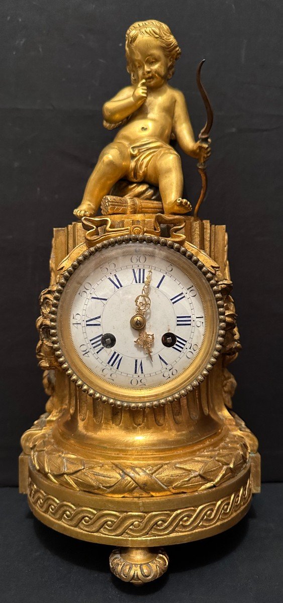 Pendule En Bronze Doré à Décor De Cupidon époque Napoléon III Milieu XIXème