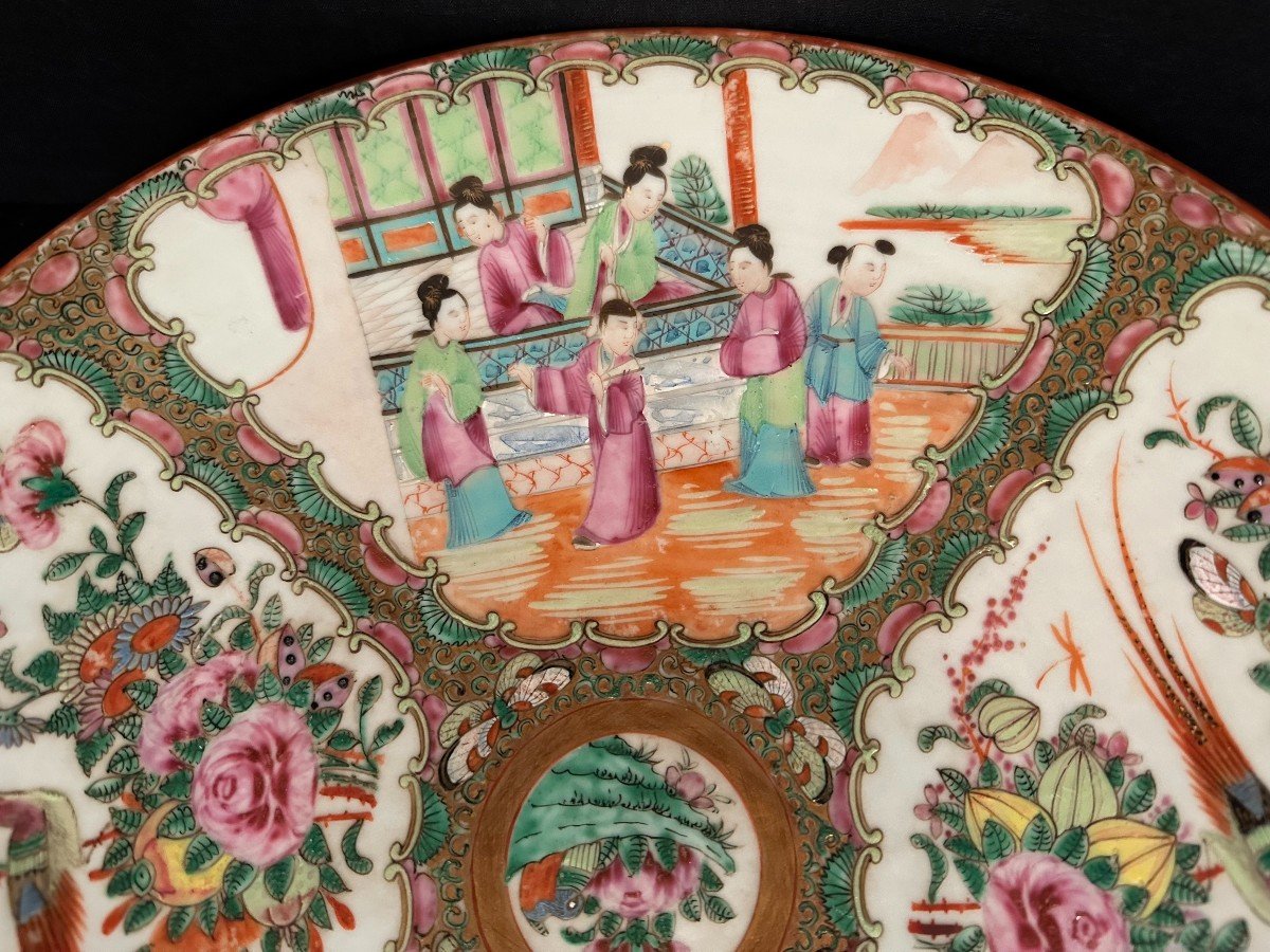 China Large Hollow Porcelain Dish In Canton Enamels Late 19th Century-photo-4