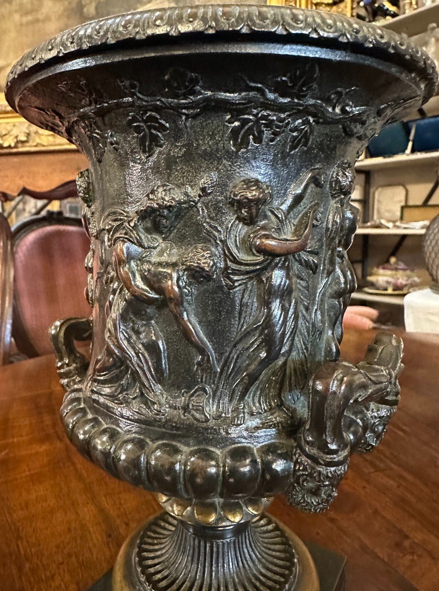 Pair Of Medici Vases In Antique Bronze Société Des Bronzes De Paris Founder Late 19th Century-photo-1