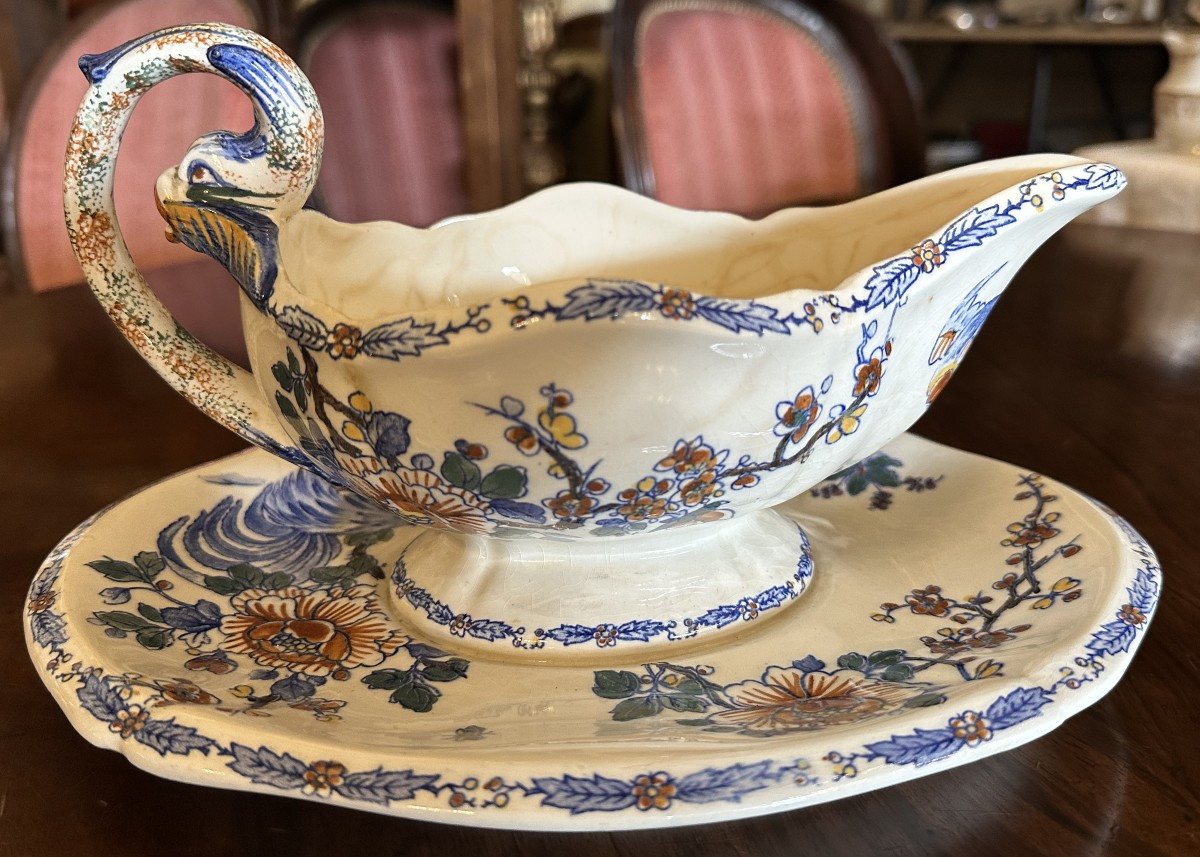 Gien 45-piece Earthenware Dinner Service With Roosters And Peonies, Circa 1900-photo-6