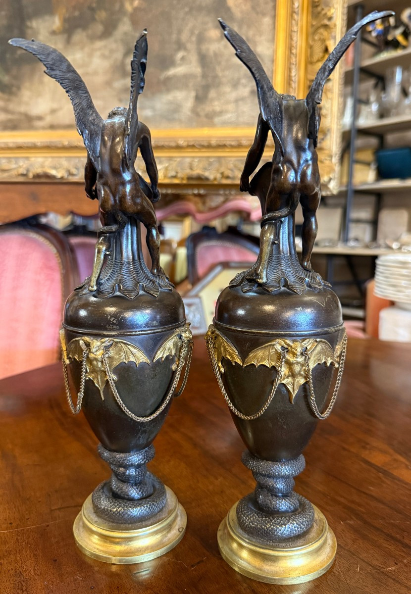 Paire de vases bronze aux chauves-souris par Jean Jacques FEUCHERE fin XIXème-photo-3