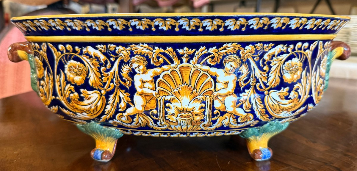 Importante jardinière  faïence fine de Gien décor renaissance italienne marque 1875 fin XIXème-photo-2