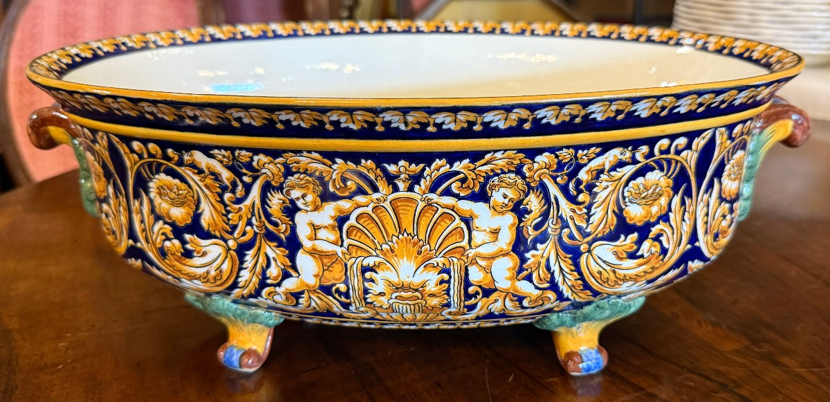 Importante jardinière  faïence fine de Gien décor renaissance italienne marque 1875 fin XIXème