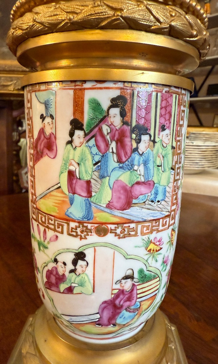 Chine paire de vases en porcelaine de Canton montés bronze doré époque Napoléon III-photo-2