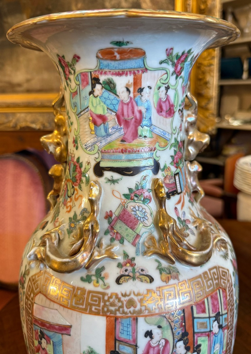 China Canton Porcelain Baluster Vase Decorated With Polychrome Enamels, Late 19th Century-photo-3