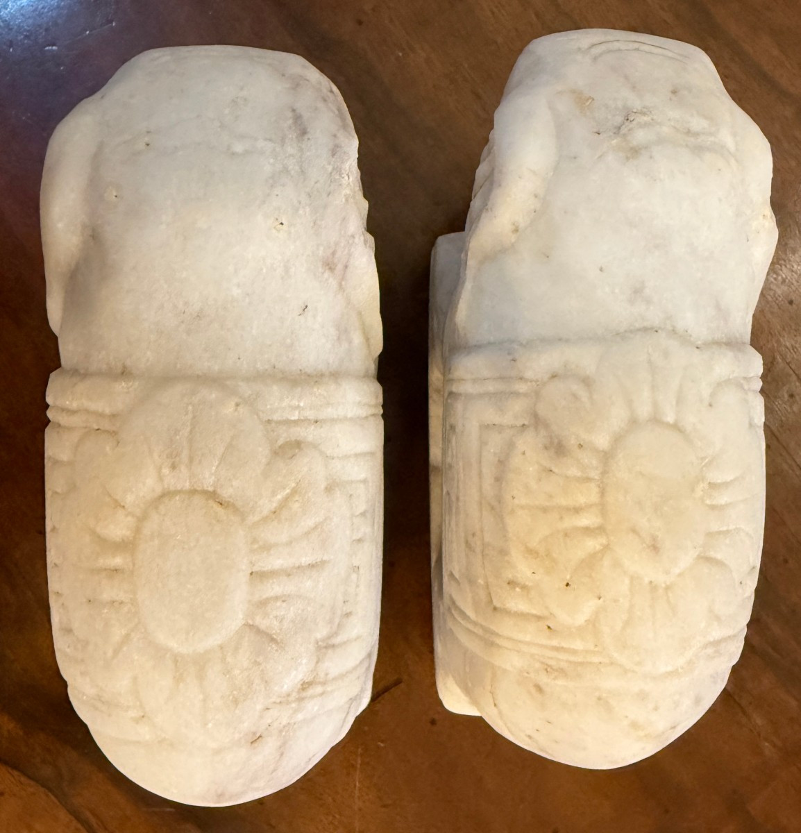 Indochine paire d'éléphants en marbre blanc vers 1930-photo-7