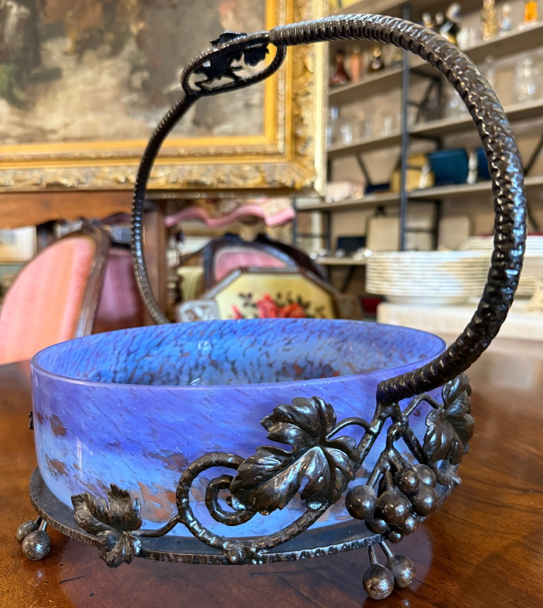 Coupe à fruits Art Déco verre bleu orange  et fer forgé par Degué vers 1925-photo-3