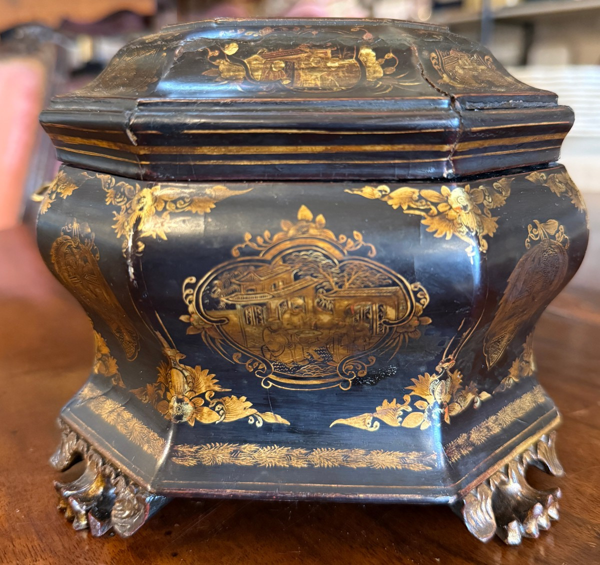 China Canton Tea Box In Gold Lacquered Wood, 19th Century-photo-3