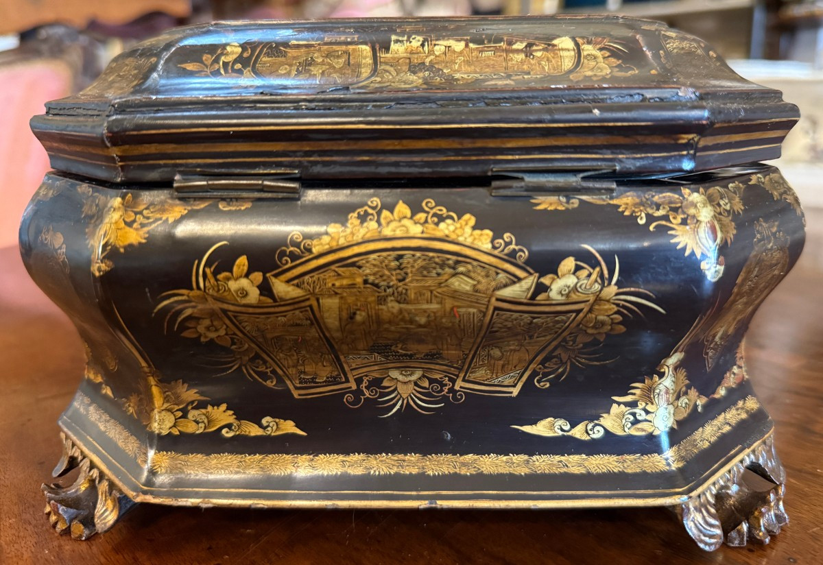 China Canton Tea Box In Gold Lacquered Wood, 19th Century-photo-1
