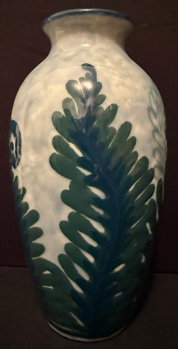 Vase porcelaine Art Déco aux fougères par Camille Tharaud à Limoges vers 1930-photo-2