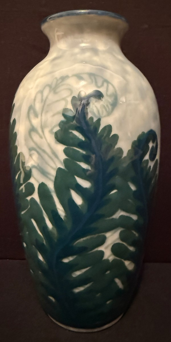 Vase porcelaine Art Déco aux fougères par Camille Tharaud à Limoges vers 1930-photo-3