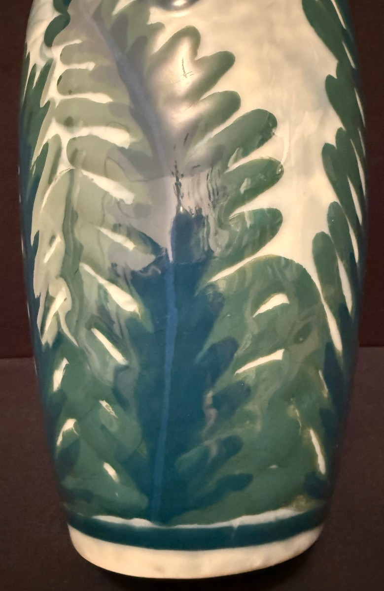 Vase porcelaine Art Déco aux fougères par Camille Tharaud à Limoges vers 1930-photo-3
