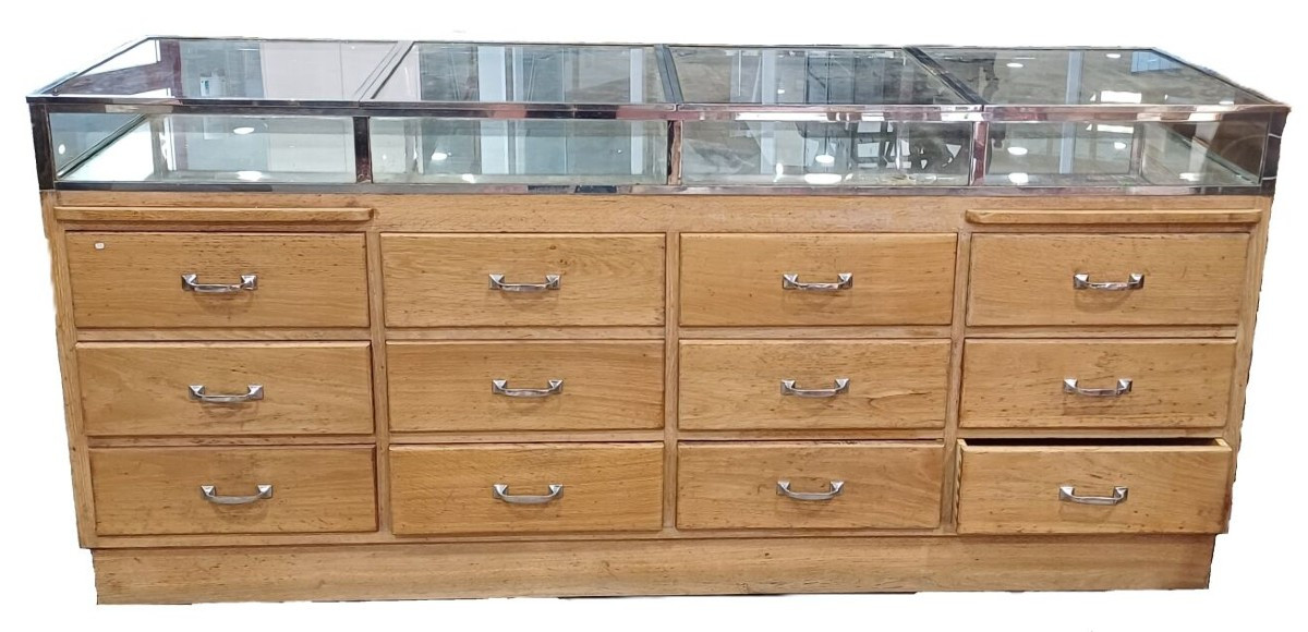 Grand comptoir vitrine de magasin par A Landes à Bordeaux  vers 1940