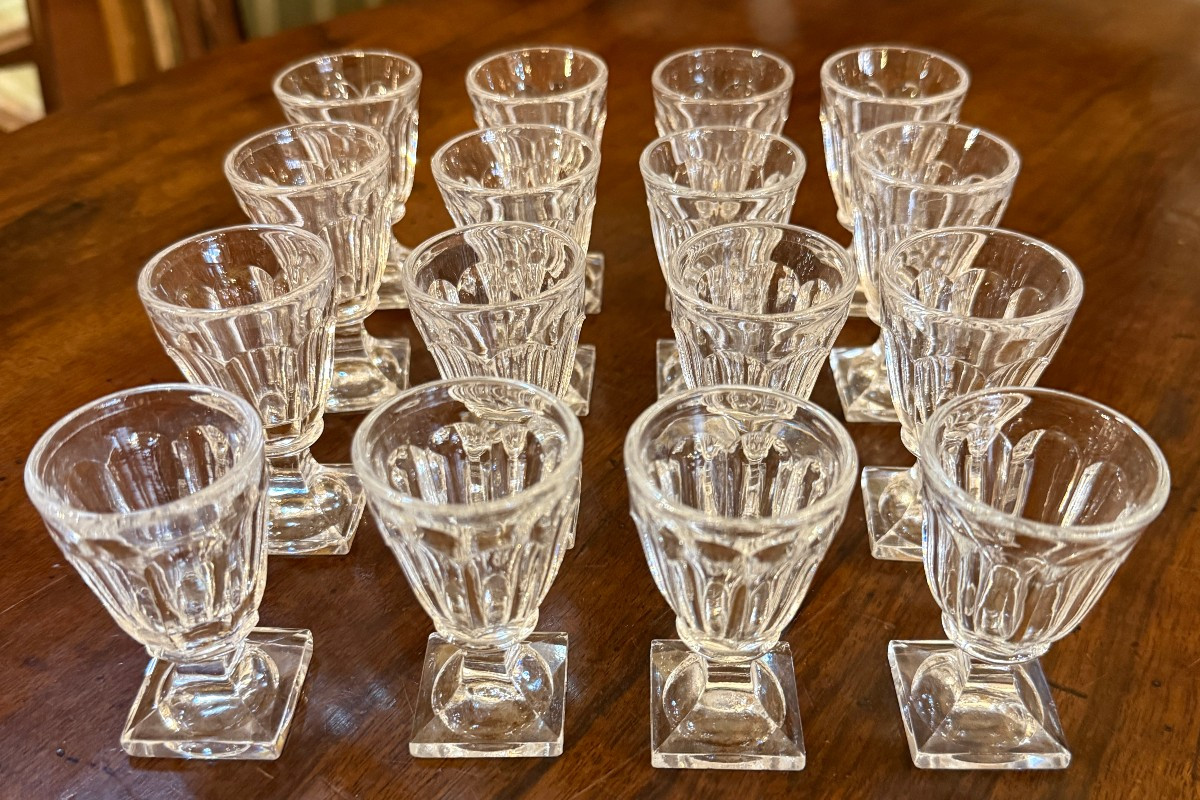 Charles X Period Liquor Cabinet With Rosewood And Lemonwood Marquetry And Crystal Interior-photo-5