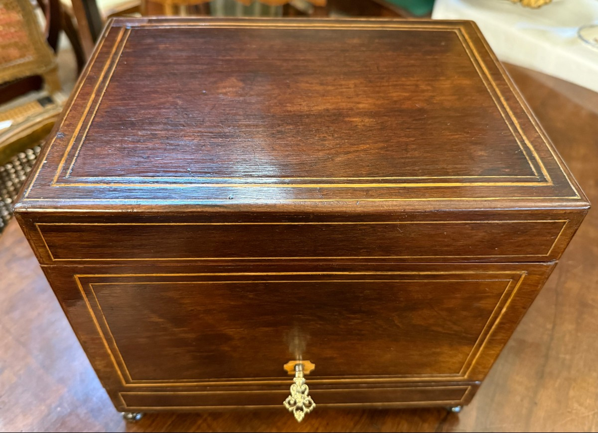 Charles X Period Liquor Cabinet With Rosewood And Lemonwood Marquetry And Crystal Interior-photo-7