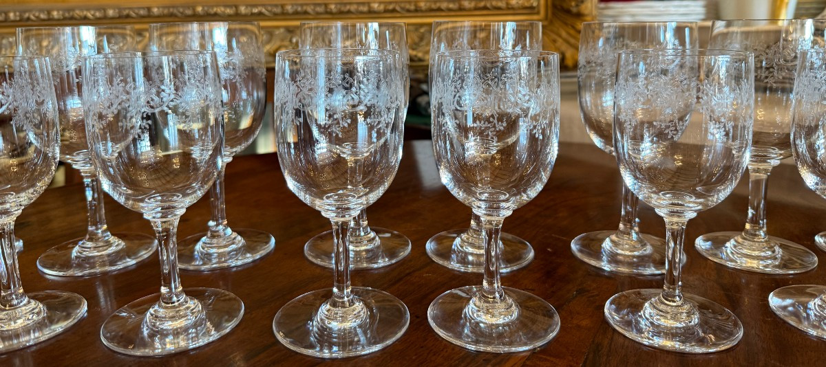 Baccarat service de 8 verres à eau et 8 verres à vin rouge en cristal modèle Sévigné état neuf -photo-3