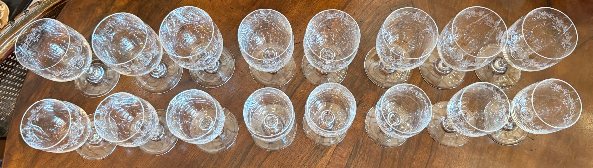 Baccarat service de 8 verres à eau et 8 verres à vin rouge en cristal modèle Sévigné état neuf -photo-4