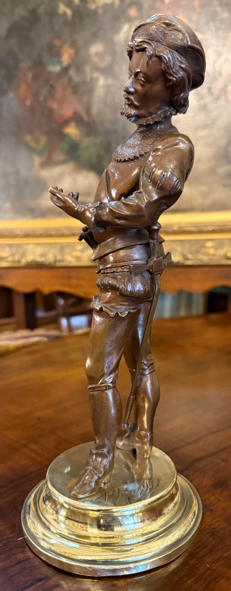 Petite sculpture bronze gentilhomme renaissance au plastron lisant un billet  par Alfred Barye -photo-2