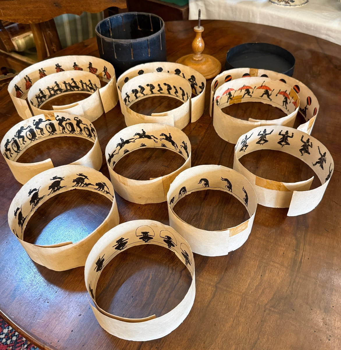 Proantic: Zoetrope After George Horner With 12 Animation Strips Circa