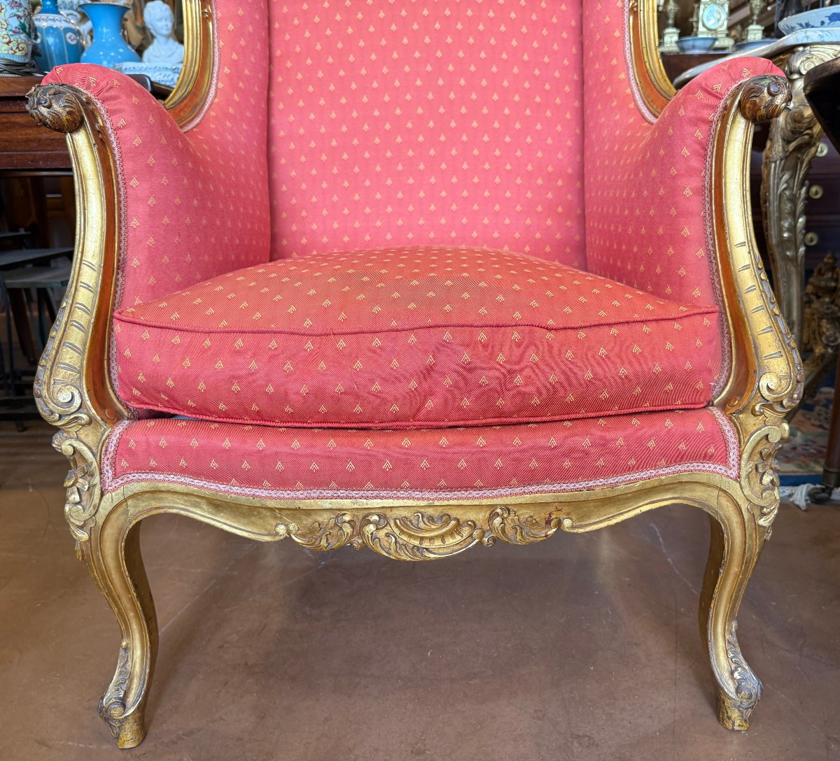 Importante paire de bergères à oreilles en bois doré style Louis XV époque Napoléon III -photo-1