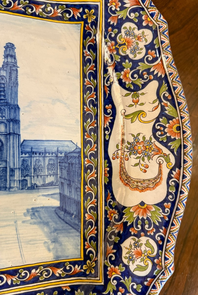 Grand plat cathédrale Saint- Étienne de Sens faïence de Desvres Gabriel Fourmaintraux 1900-photo-1