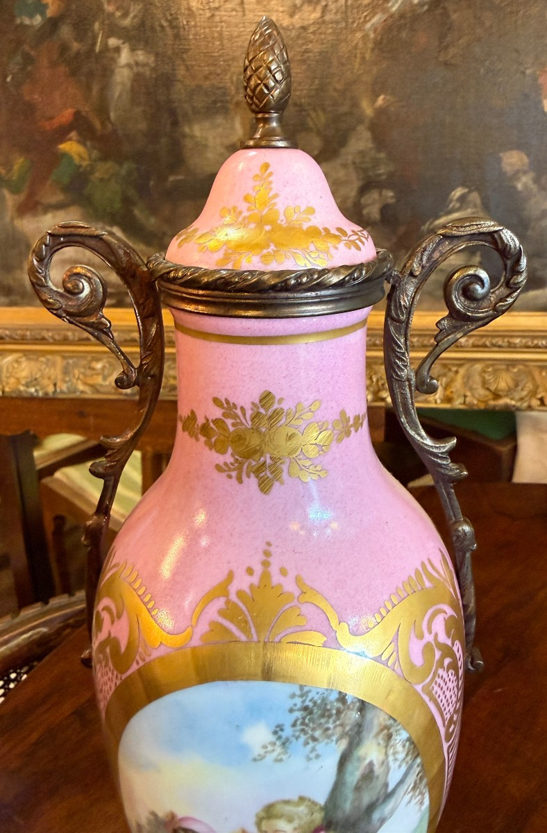 Pair Of Pink Porcelain Vases With Bronze Mounts In The Late 19th Century Sèvres Style-photo-2