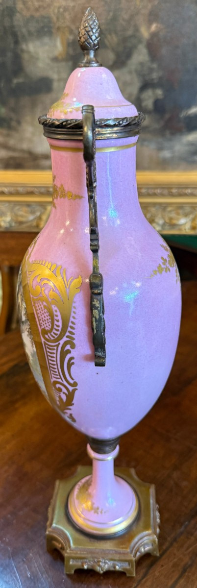 Pair Of Pink Porcelain Vases With Bronze Mounts In The Late 19th Century Sèvres Style-photo-1
