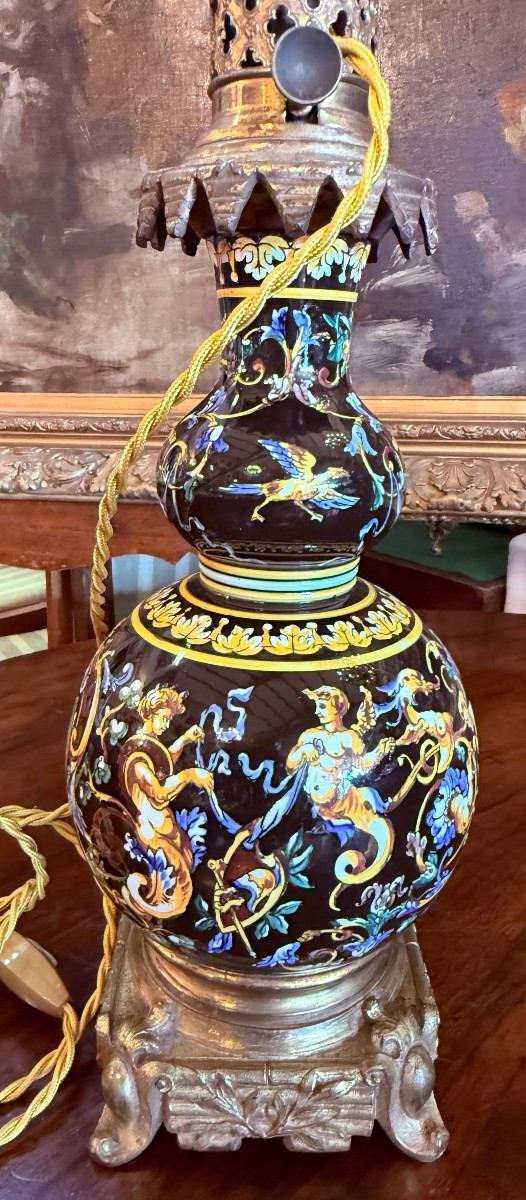 Gien paire de lampes à pétrole en faïence décor renaissance fond noir fin XIXème-photo-5