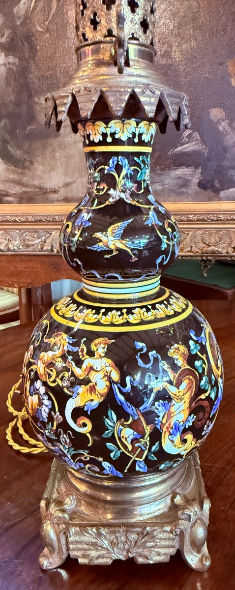 Gien paire de lampes à pétrole en faïence décor renaissance fond noir fin XIXème-photo-7
