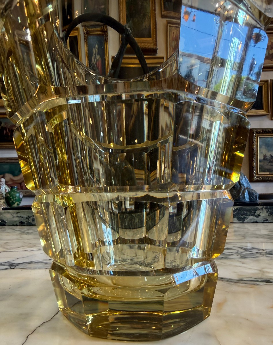 Daum vase Art Déco cristal jaune vers 1930-photo-4