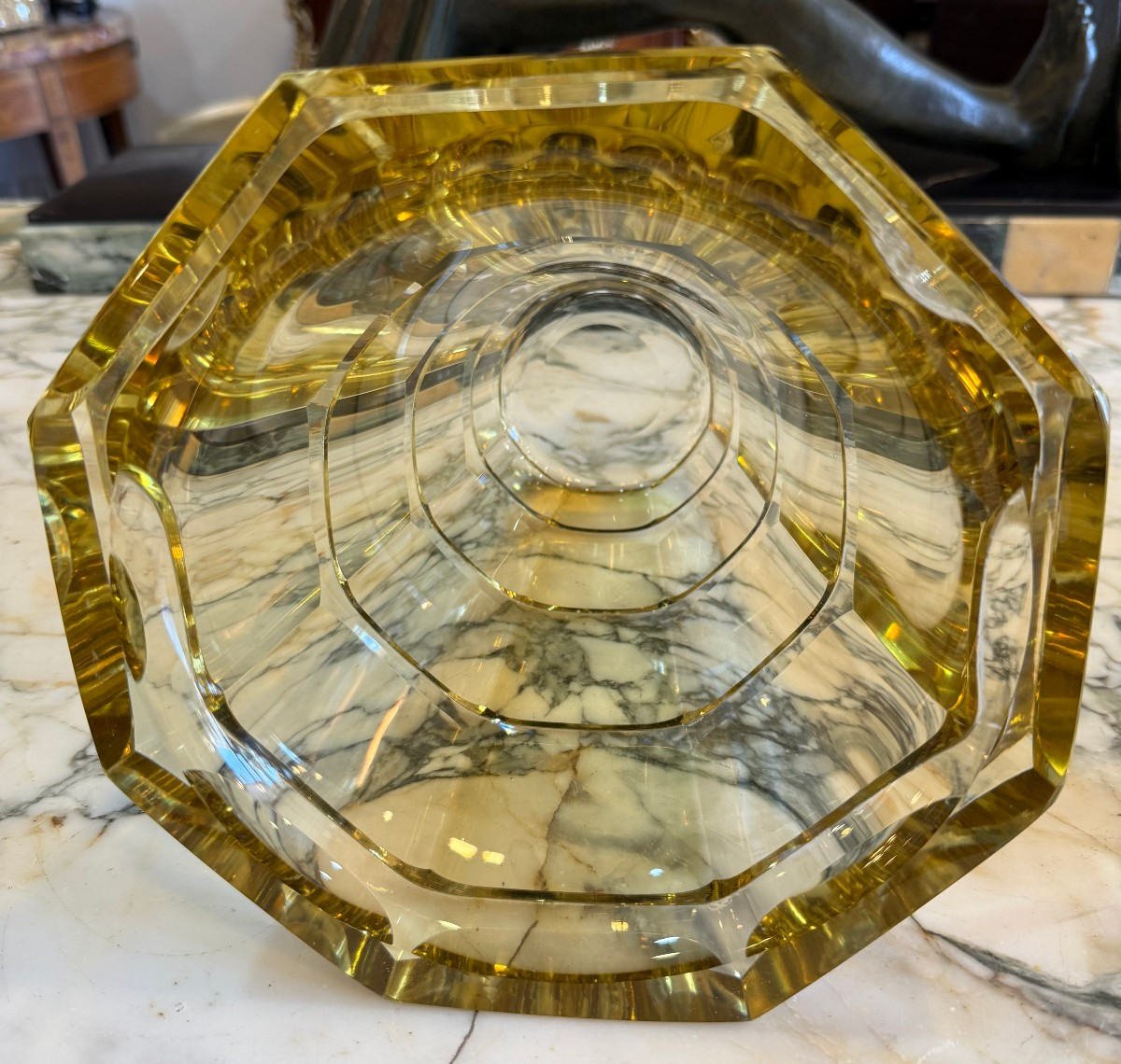 Daum vase Art Déco cristal jaune vers 1930-photo-5