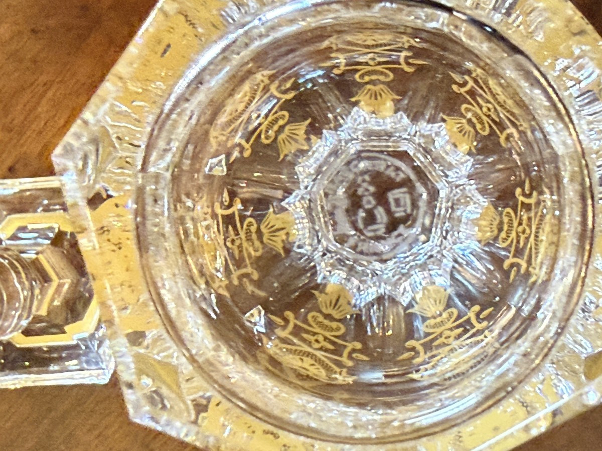 Baccarat carafe à liqueur modèle Harcourt Empire en cristal doré .-photo-3