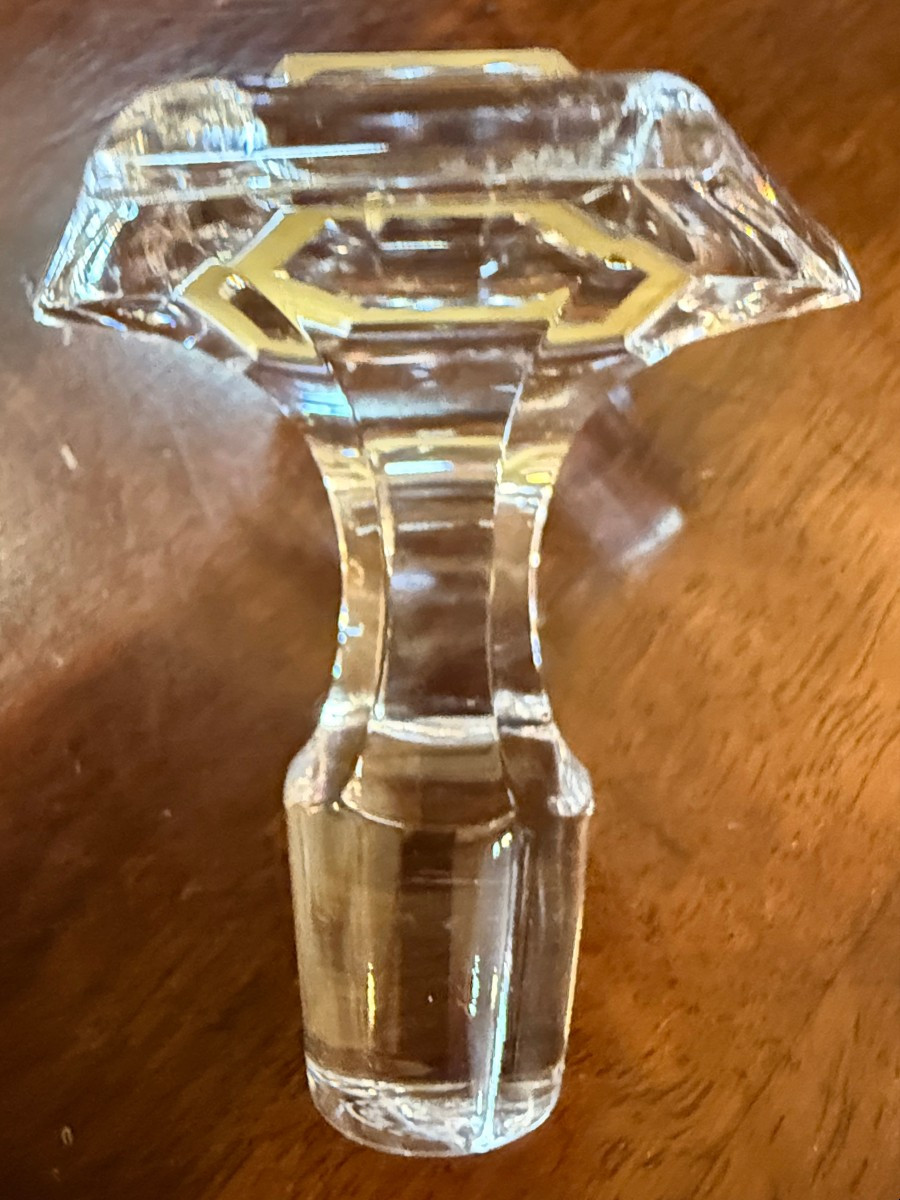 Baccarat carafe à liqueur modèle Harcourt Empire en cristal doré .-photo-6