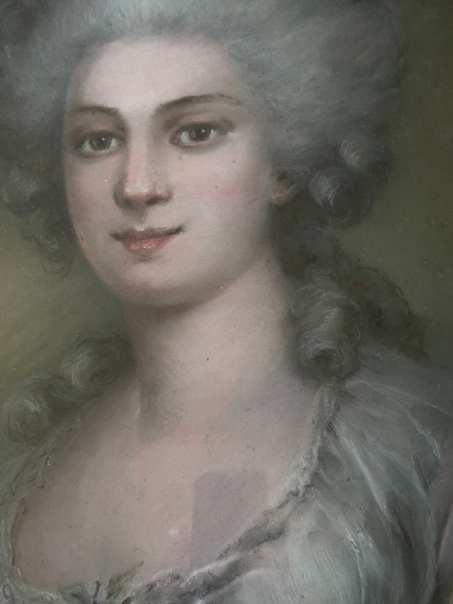 Grand pastel portrait de jeune femme élégante aux roses dans le goût du XVIIIème-photo-4
