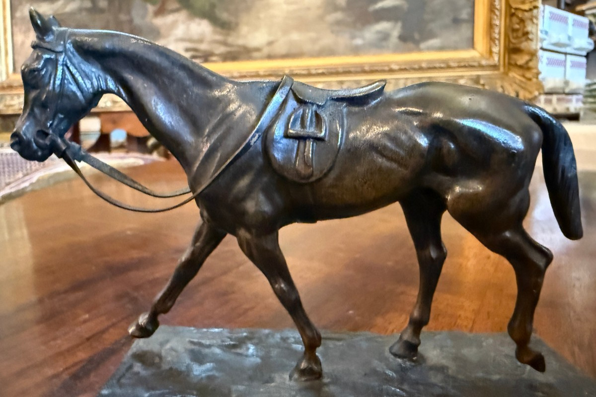 Petite sculpture bronze cheval de course au pas par Gaston d'Illiers fonderie de Saint Maur -photo-2