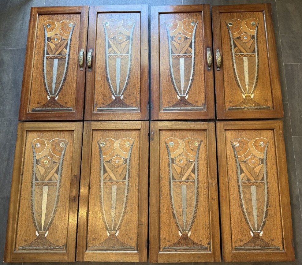 Art Déco 8 portes de bar glacière à décor de vases fleuris vers 1925