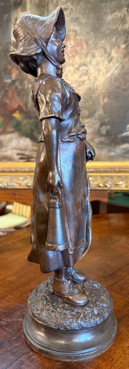 Sculpture bronze jeune femme au bidon de lait et au panier par Paul Dubois .-photo-5