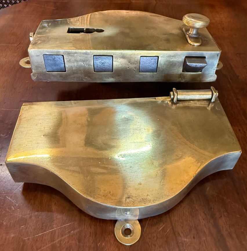 Large Castle Lock Made Of Steel And Brass, Early 19th Century-photo-3