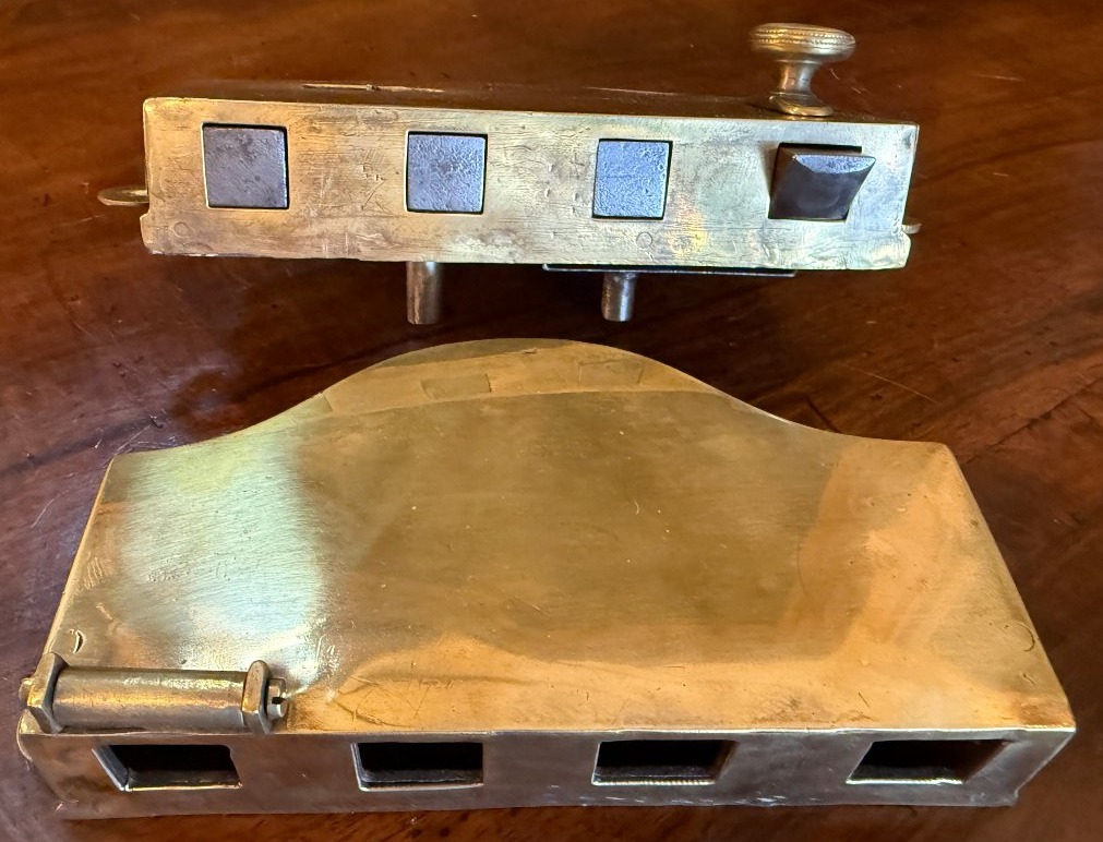 Large Castle Lock Made Of Steel And Brass, Early 19th Century-photo-6